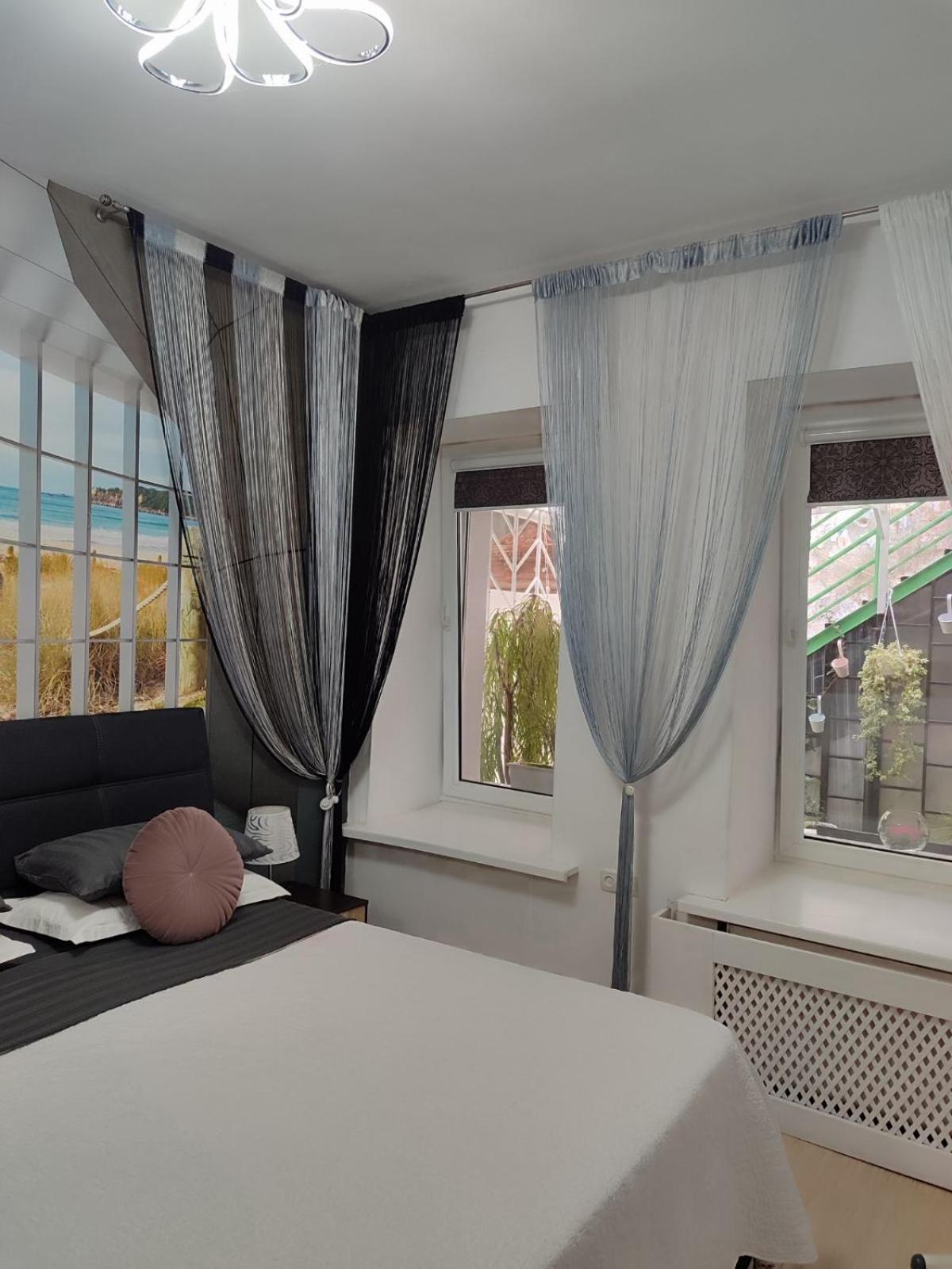 London Apartment, Odessa Exterior photo